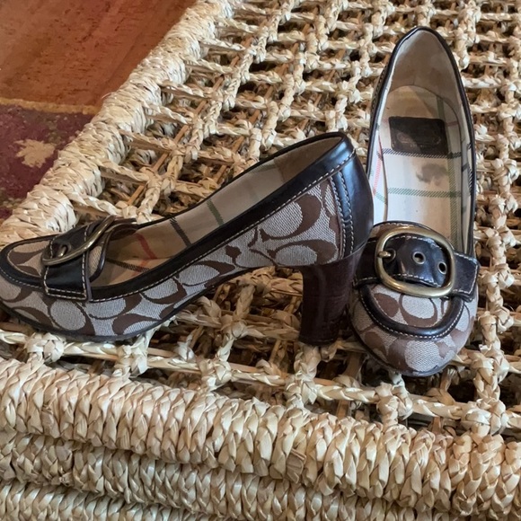 Coach heeled slip-on loafers - Picture 4 of 5